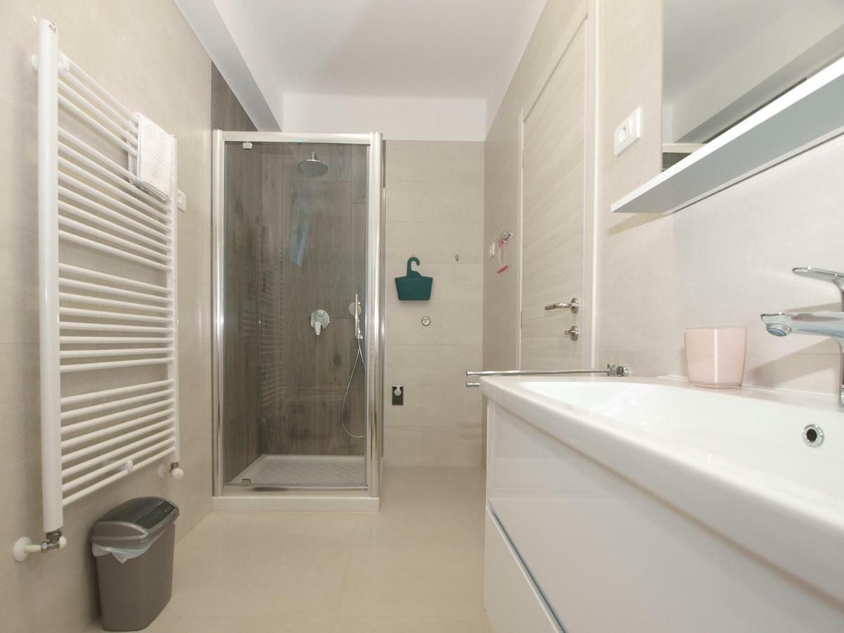 Apartments Ana 1707 Banjole Exterior photo