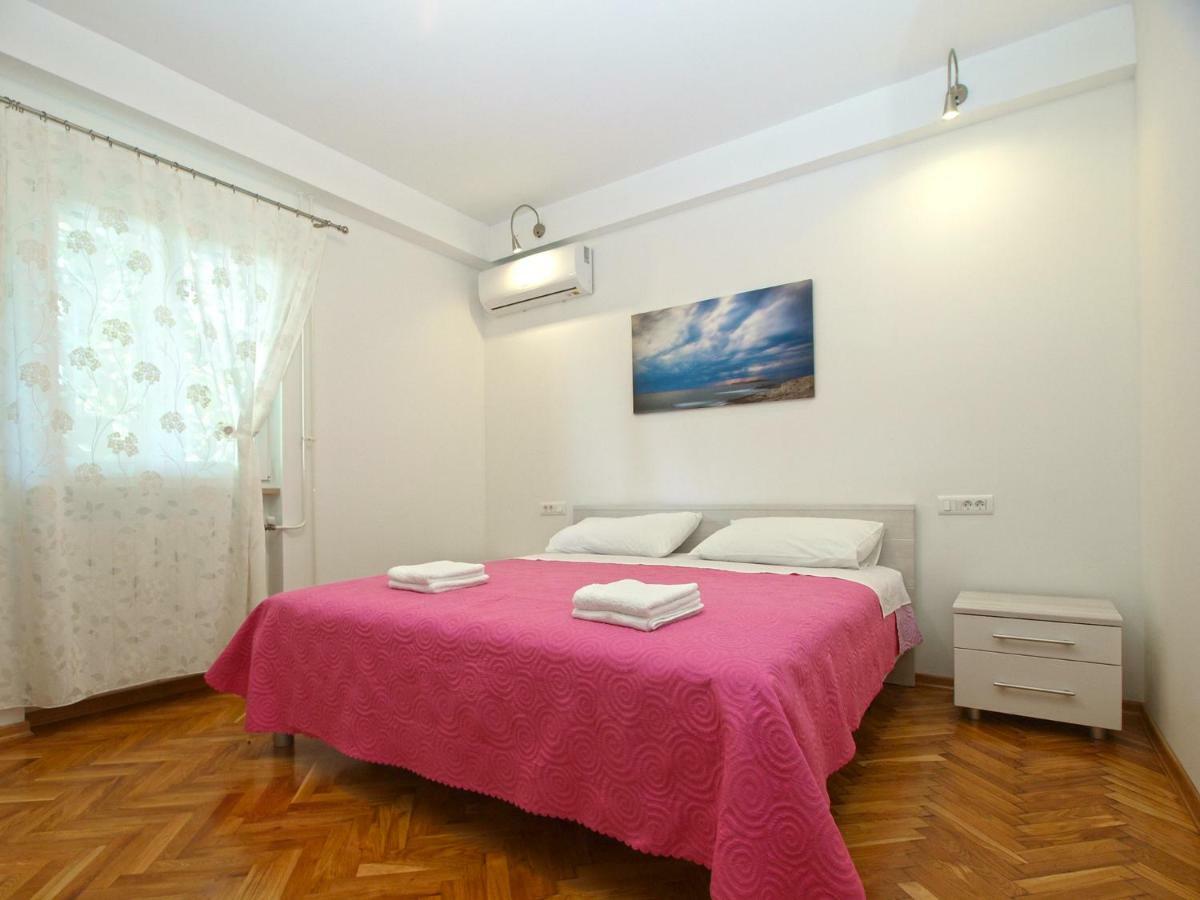 Apartments Ana 1707 Banjole Exterior photo